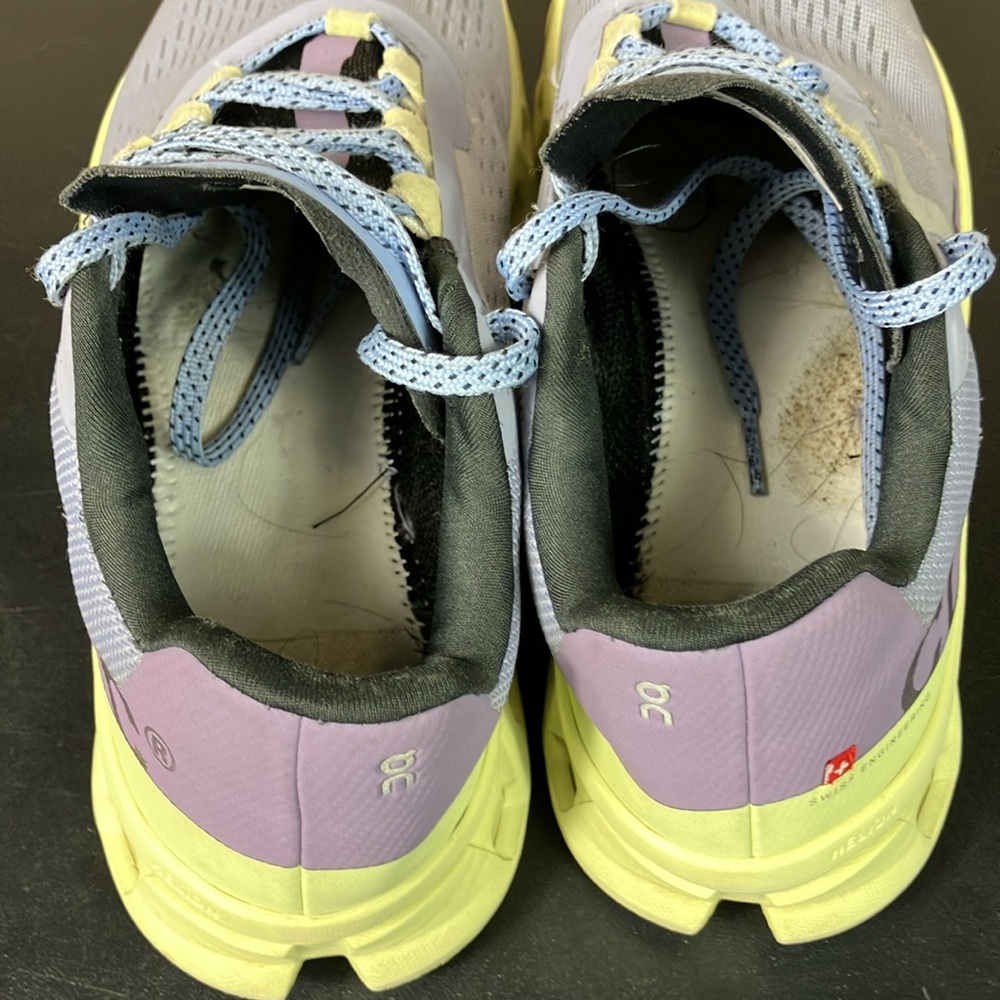 On Cloud Monster Running Athletic Training Sneaker Shoes Women’s size W10 - Picture 5 of 10